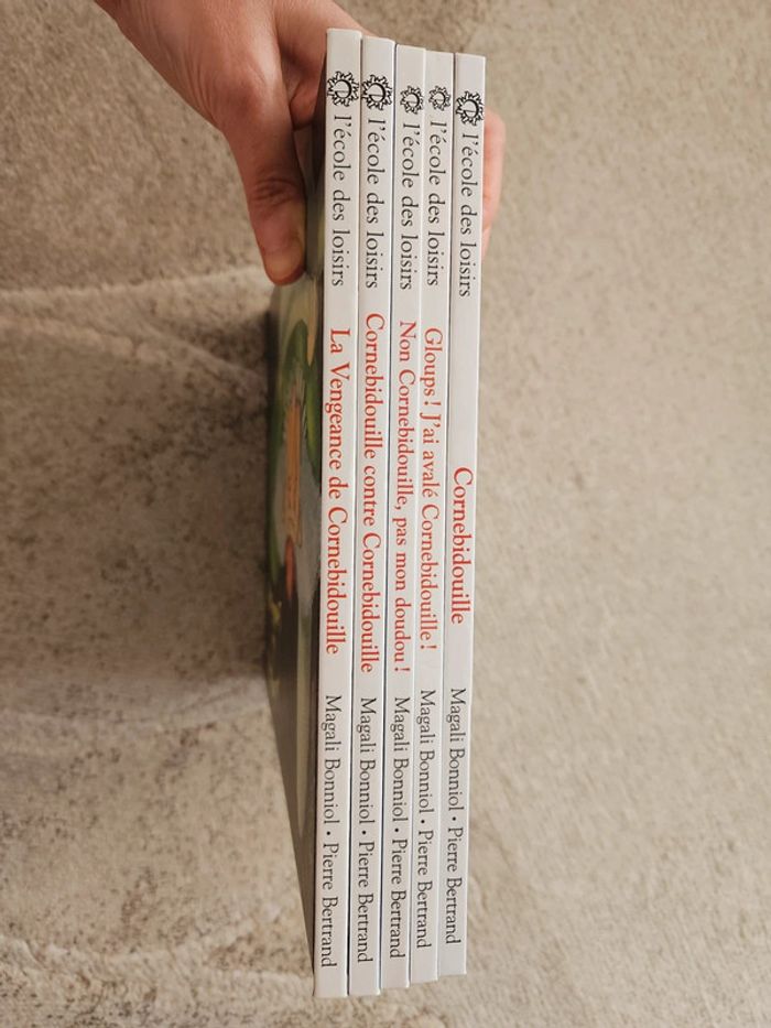 Lots de 5 livres Cornebidouille - photo numéro 3