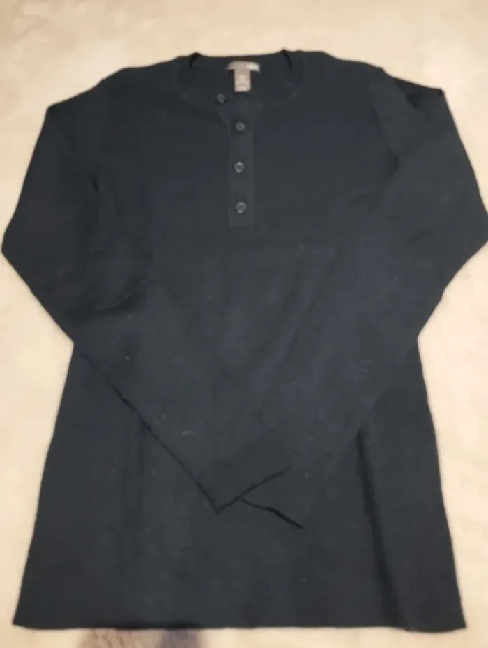 Pull bleu marine à boutons H&M S
