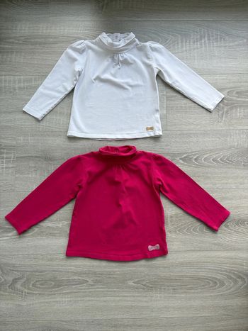 2 Sous pulls TAO blanc et fushia 23 mois