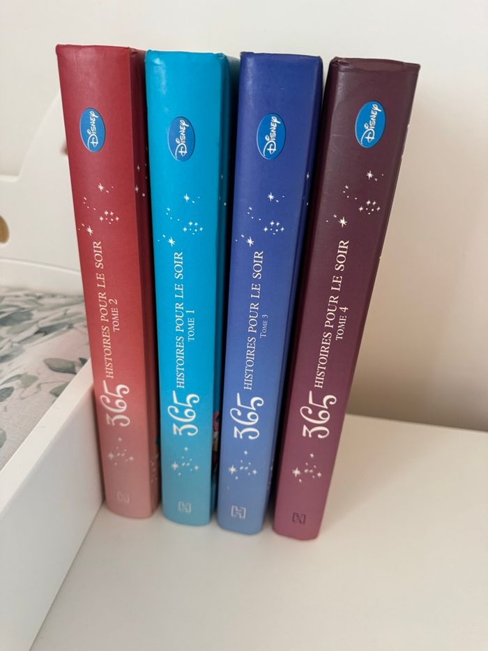 📚 Lot complet Disney – 365 Histoires pour le soir – Tomes 1 à 4 🌙
