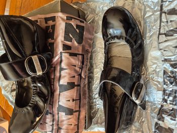 Babies vernis cuir noir