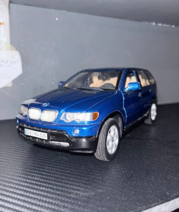 Bmw x5 1:18