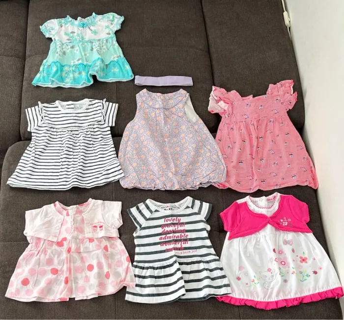 Lot de vêtements été fille 6 mois - photo numéro 7