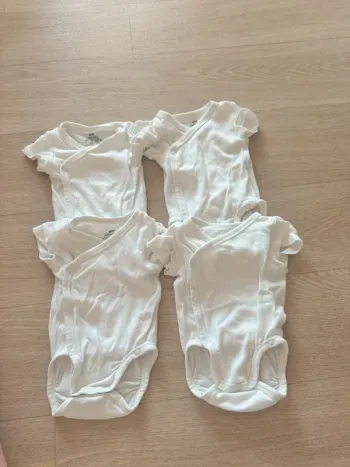 Bodies bébé H&M