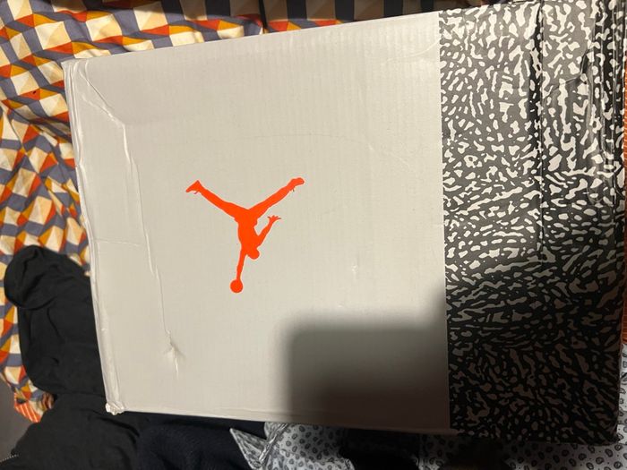 Baskets Jordan 3 rétro édition limitée rare - photo numéro 2