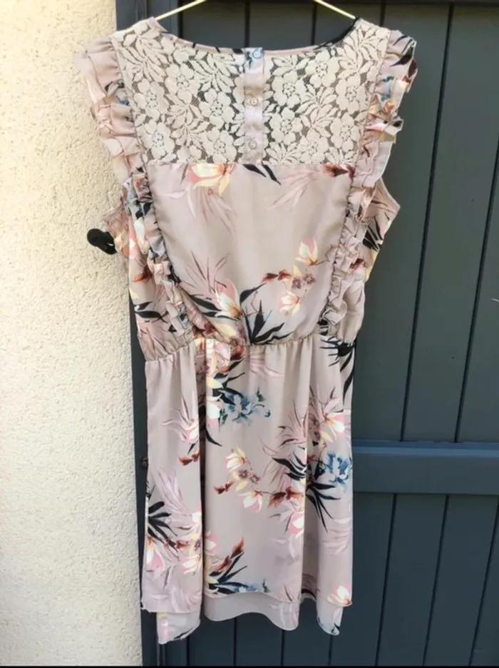 Robe beige fleurie - Only - Taille 38 - photo numéro 4