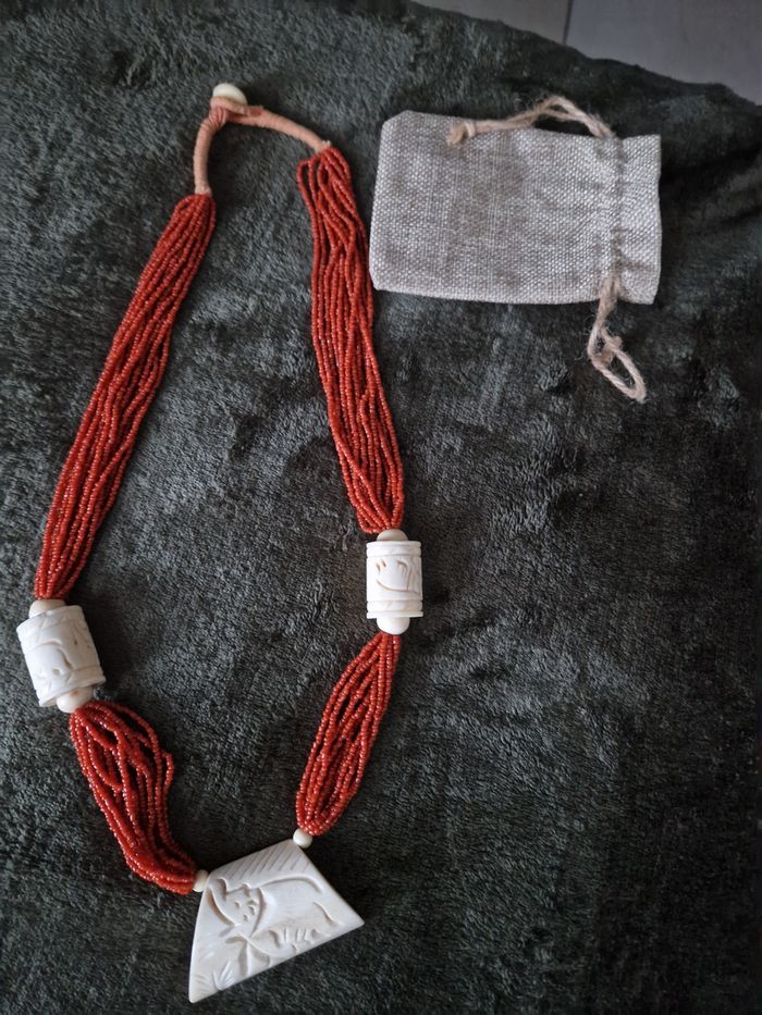 Grand Collier perles Éléphant