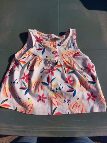 Débardeur tape à l'œil