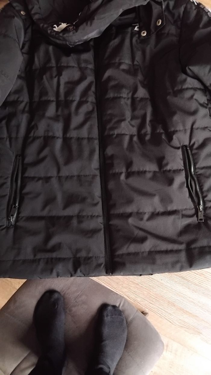 Anorak noir et ecru - photo numéro 2