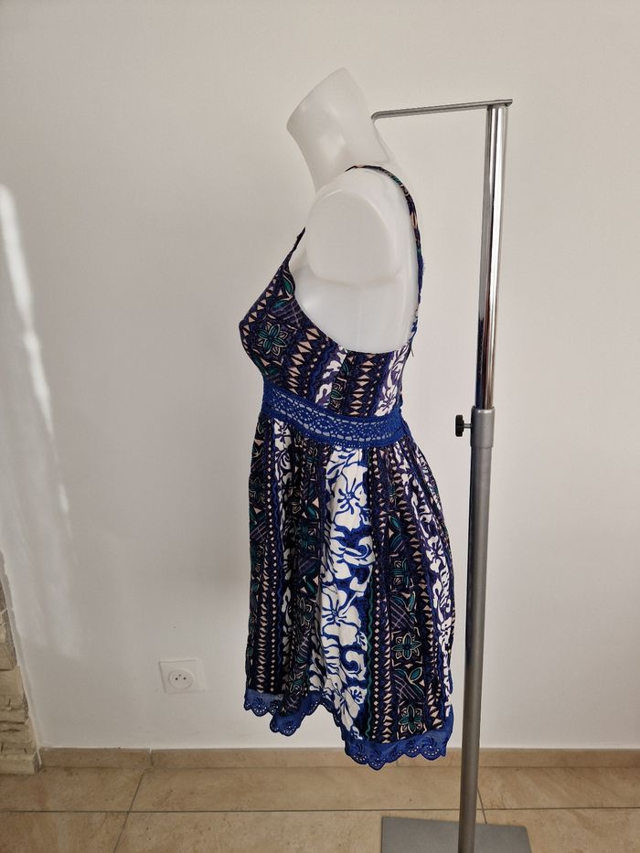 Robe bleu fleurie polynésienne - photo numéro 4