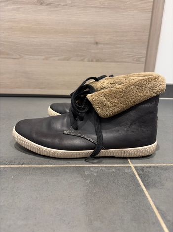 Chaussures montantes Victoria