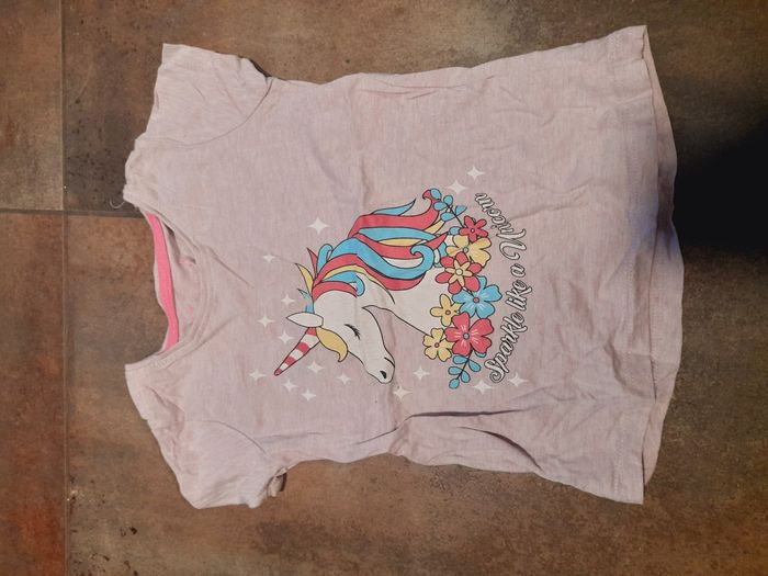 Pulls et t-shirt 98 104 - photo numéro 5