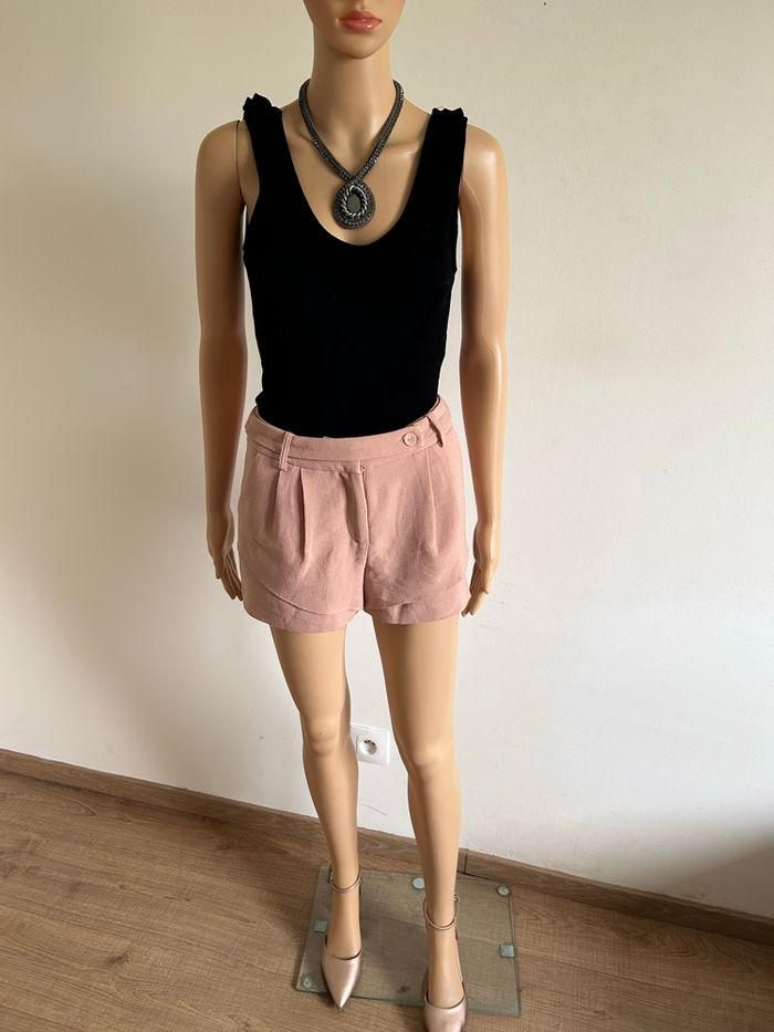 Short beige nude Morgan taille 34 jamais porté - photo numéro 3