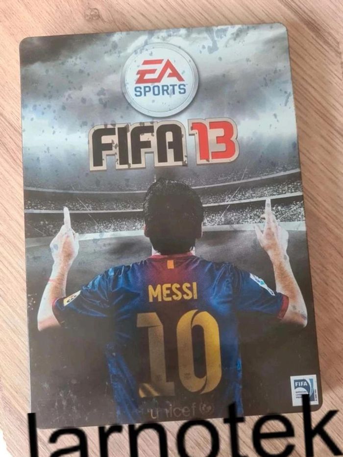 Fifa  13  ps3  boite  métal