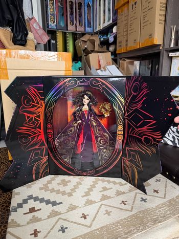 Poupée Disney édition limitée designer masquerade evil queen