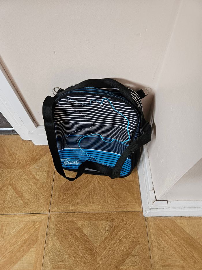 Sacoche bandoulière homme ou garçon