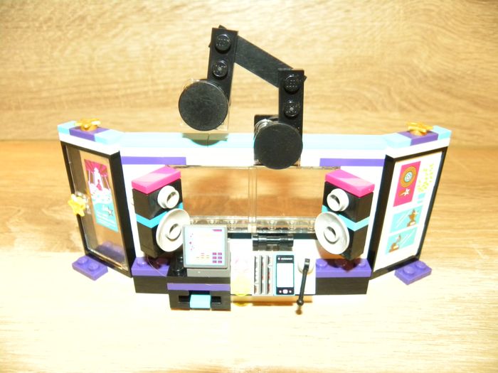 LEGO Friends le studio d'enregistrement de la pop star 41103 - photo numéro 3