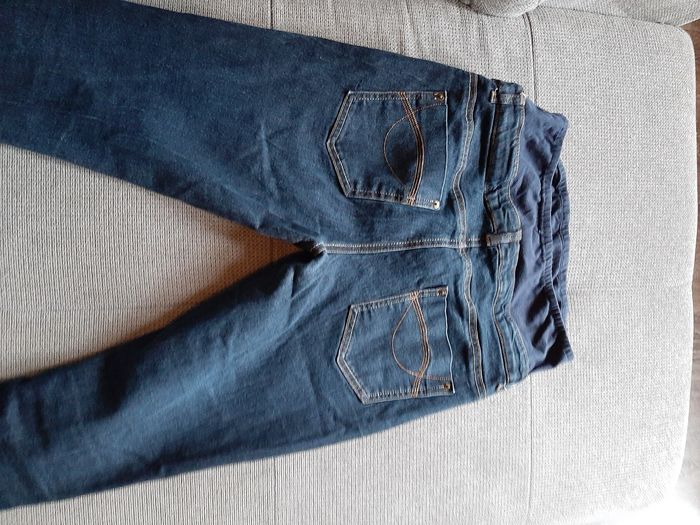Lot de deux jeans de grossesse - photo numéro 4