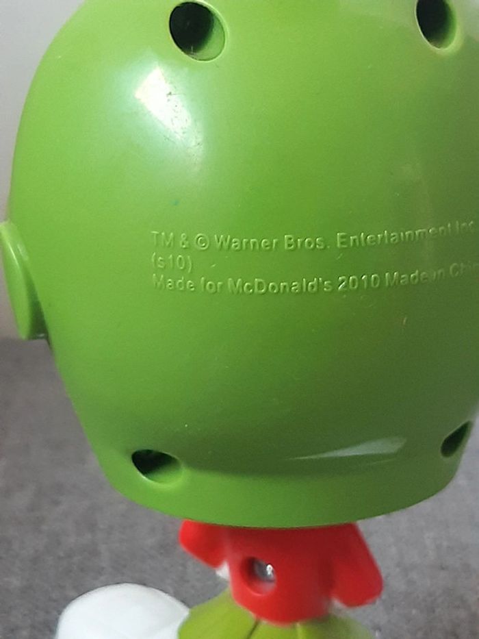 Fihurine McDonald's Looney Tunes 2010 : Marvin le Martien - photo numéro 5