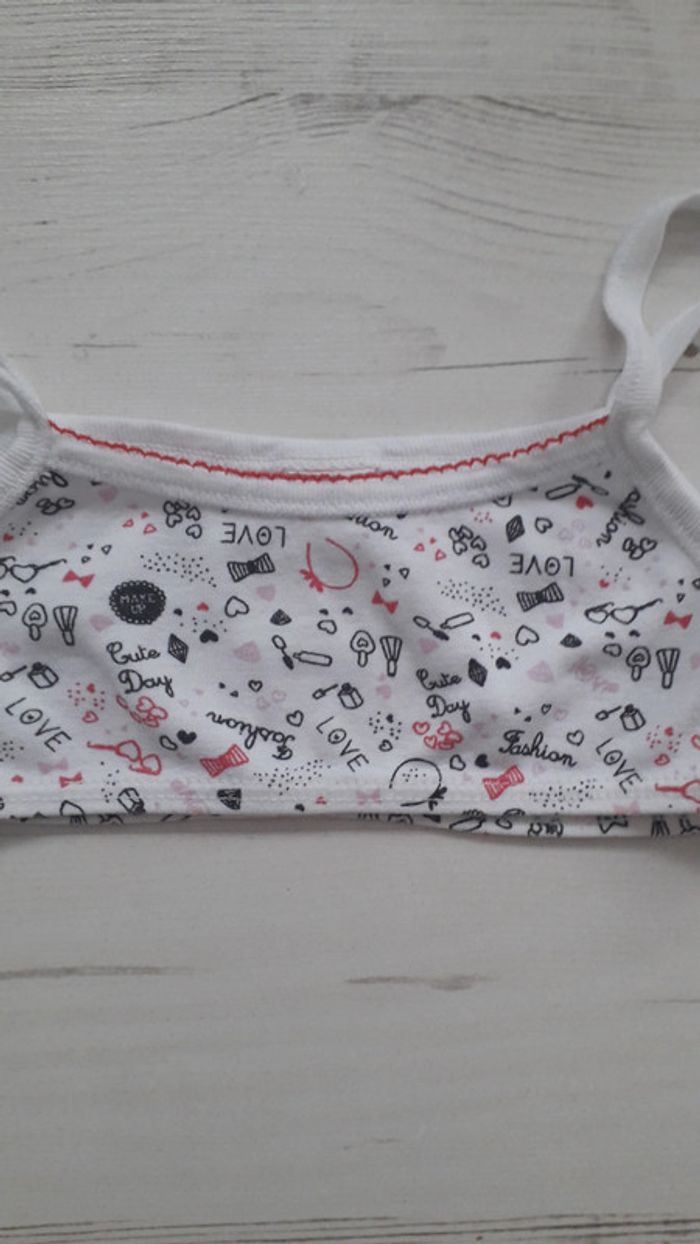 Brassière fille 8 ans - photo numéro 2