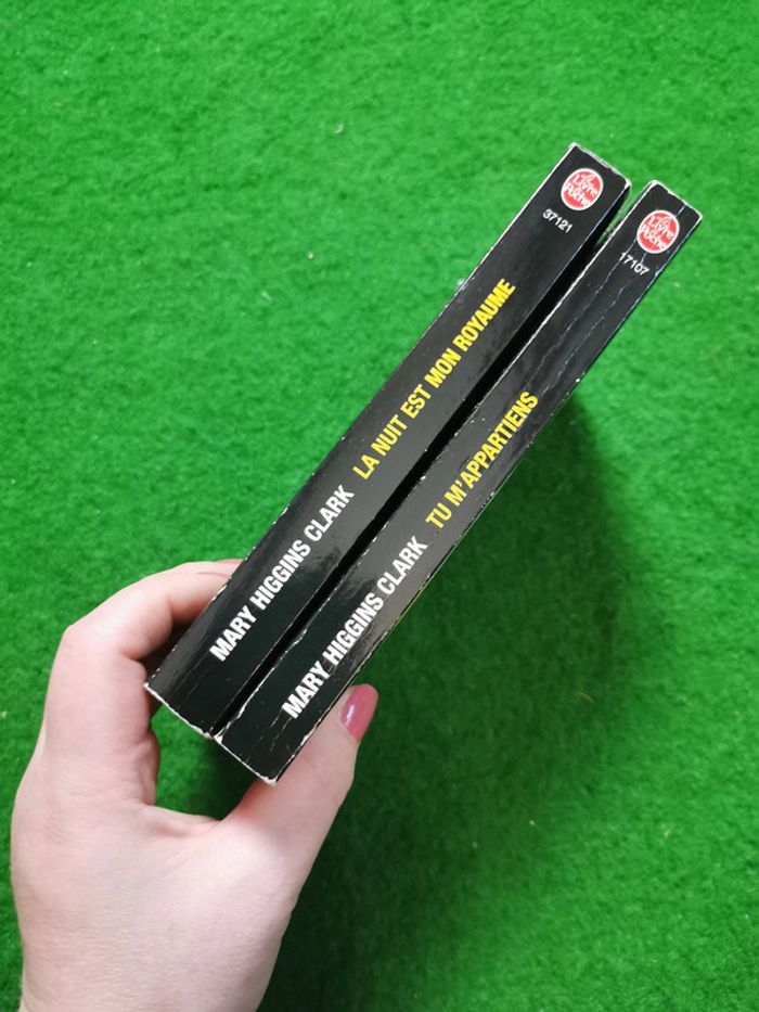 Lot de 2 livres de poche Mary Higgins Clark - photo numéro 11