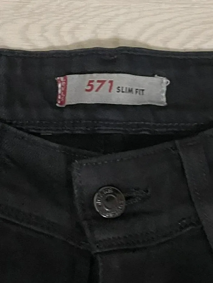 Jean Levi's 571 Slim Fit - photo numéro 2