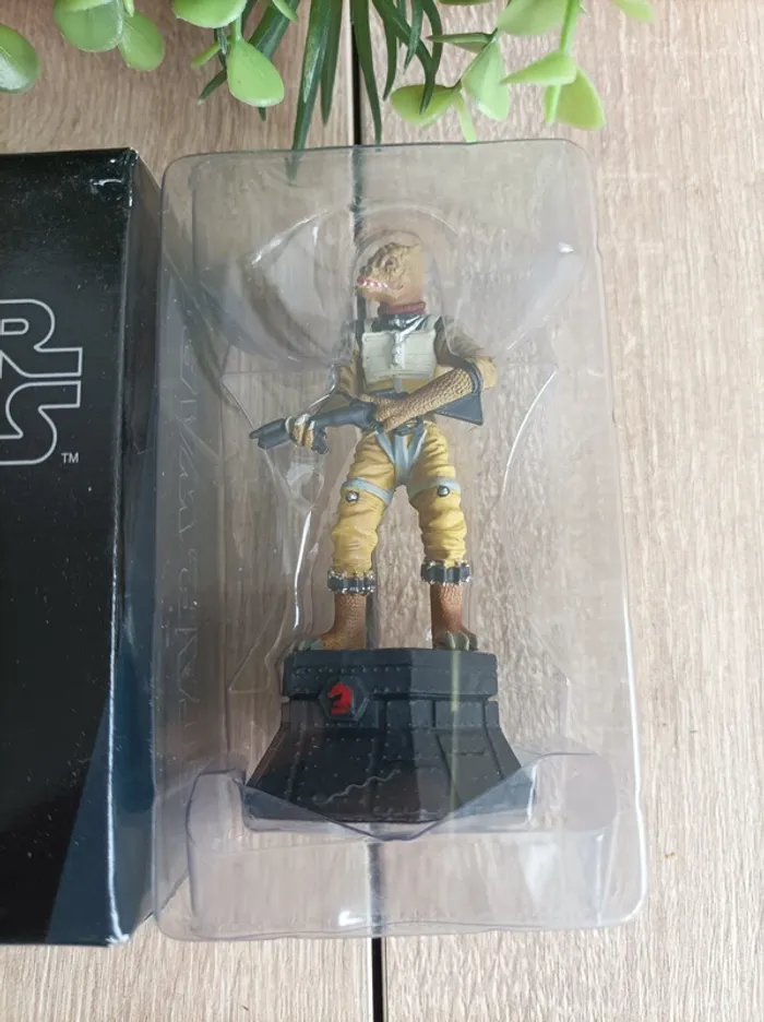 Figurine pièce d'échecs Bossk Star Wars Altaya - photo numéro 2