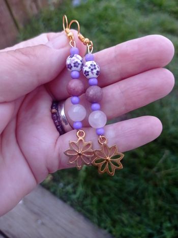 Boucles d'oreilles en quartz rose et rhodocrosite