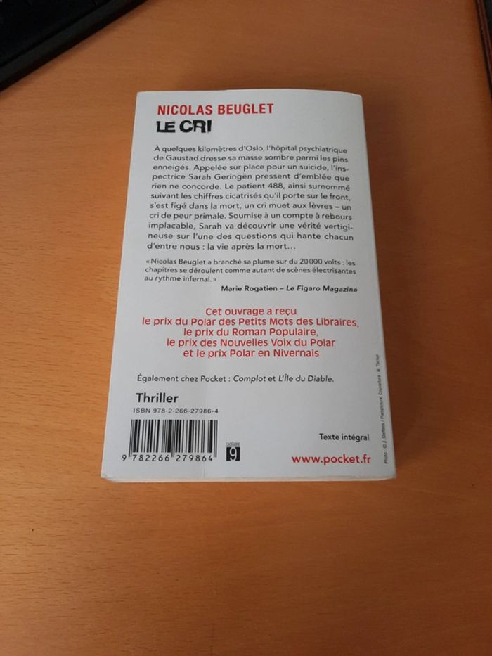 Livre de poche de Nicolas Beuglet - photo numéro 2