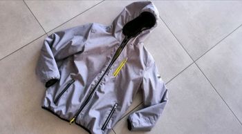 Veste garçon neuve 