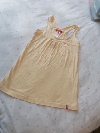 Débardeur jaune clair