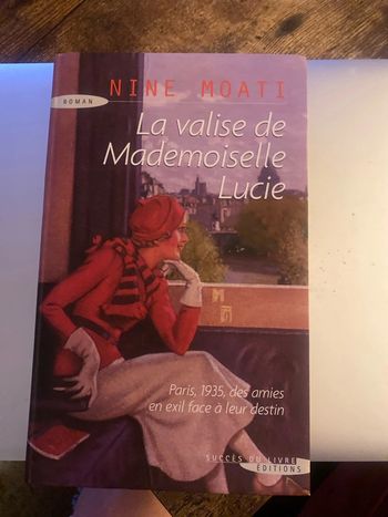la valise de mademoiselle Lucie
