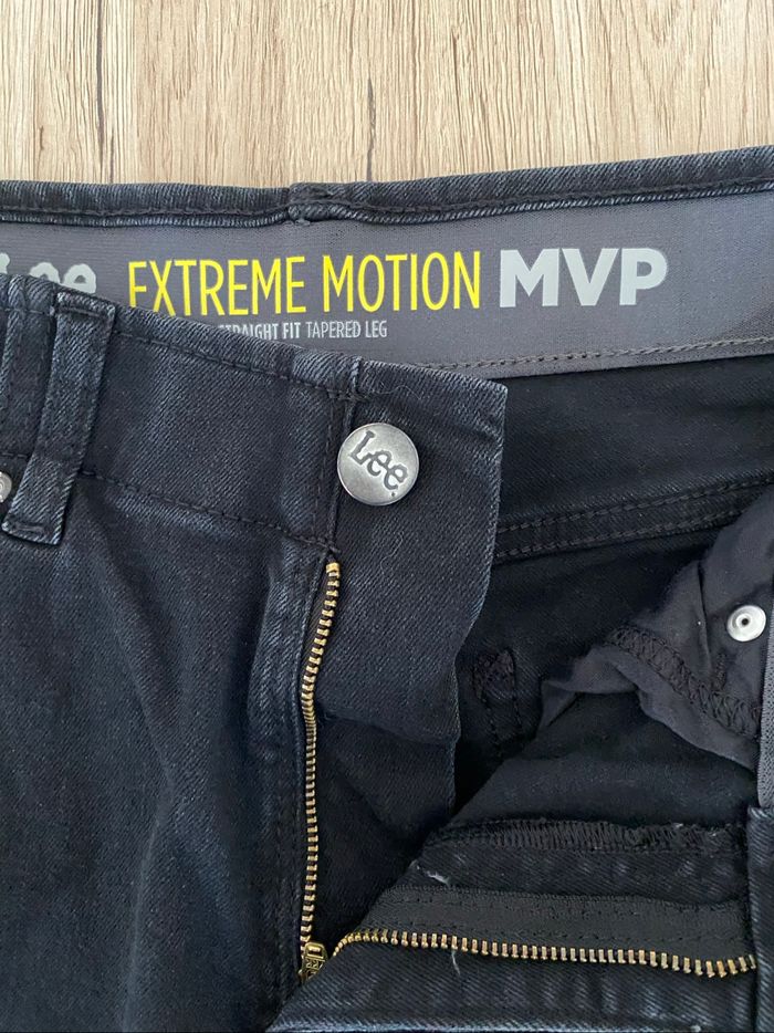 Jean Lee - photo numéro 2