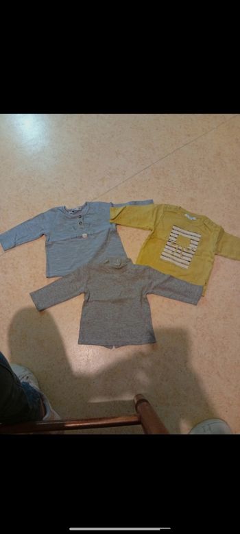 Lot 3 hauche manche longue taille 6 mois