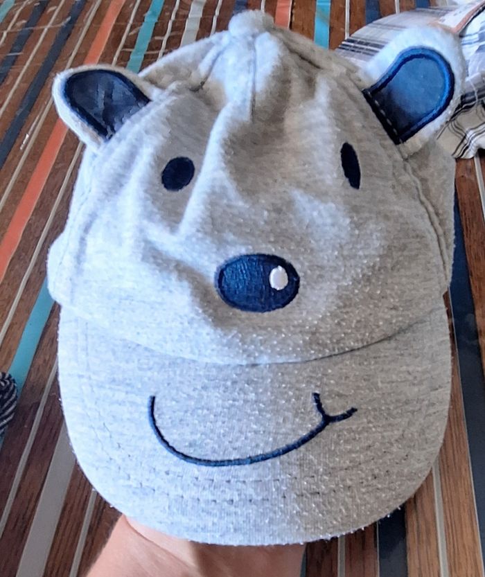 Casquette ourson