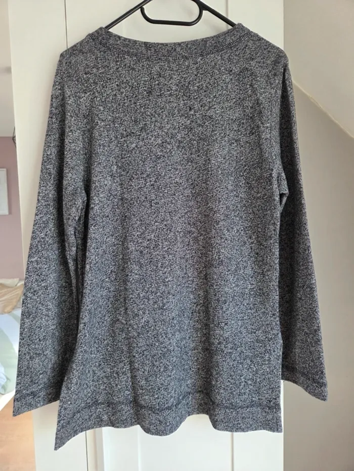 Pull H&M femme taille 38 - photo numéro 2