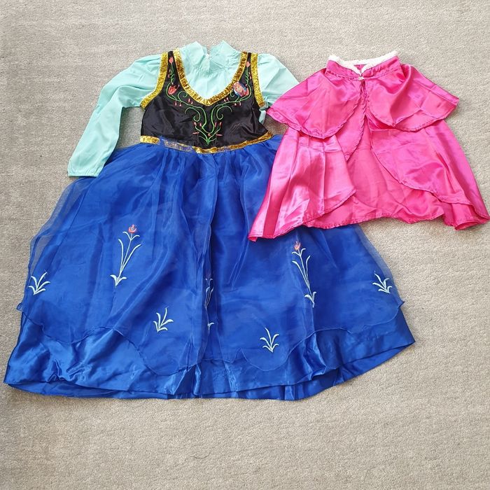 Robe Déguisement Elsa Reine des Neiges 120cm