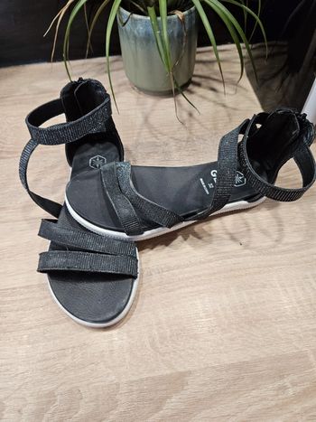 Sandales 32