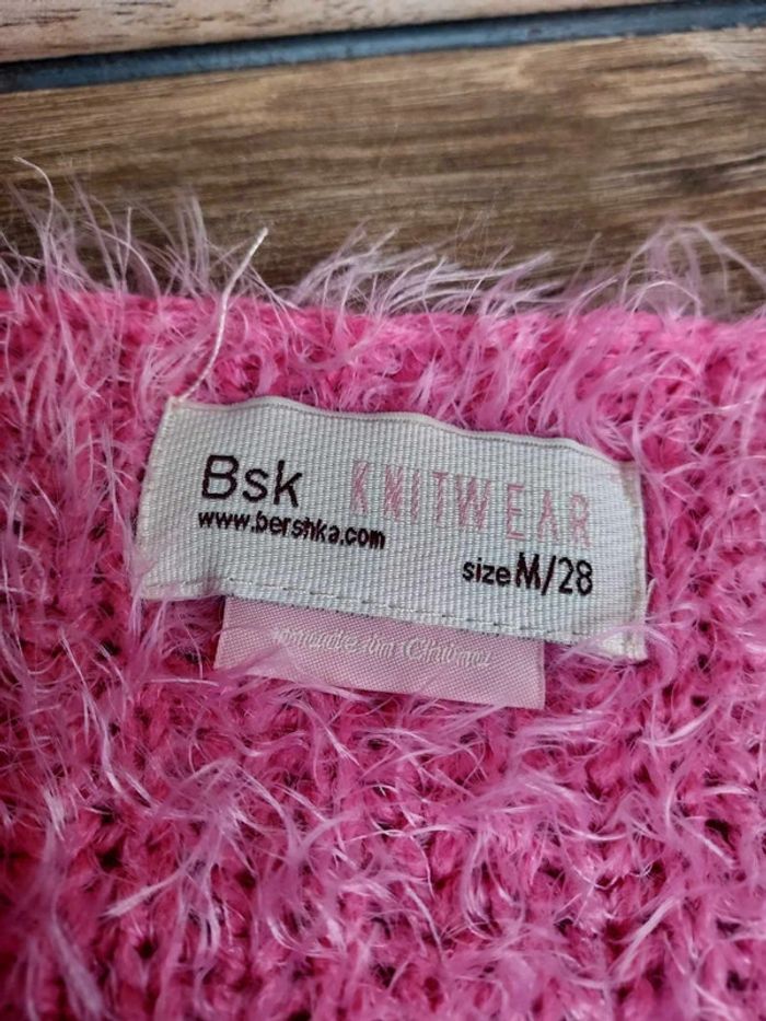 Pull rose effet poils Bershka - photo numéro 4