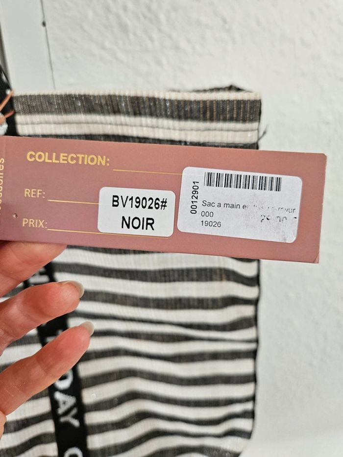 Sac à main rayé noir et blanc neuf - photo numéro 2
