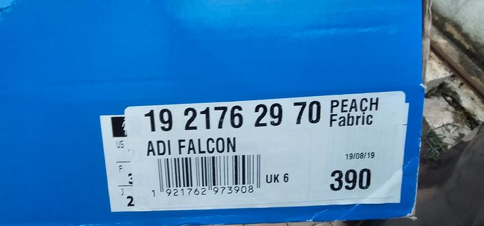 Adidas Falcon
