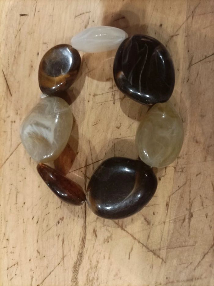 Bracelet élastique en pierre