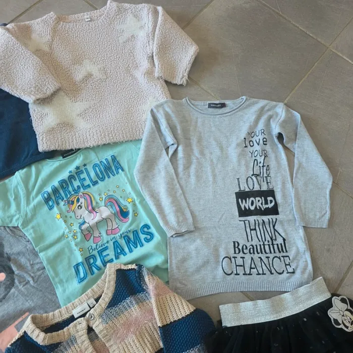 Lot vêtements 4 et 5 ans - photo numéro 4