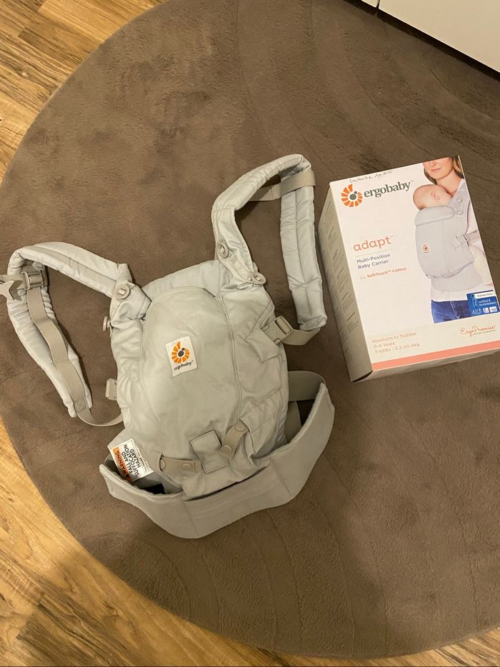 Porte-bébé Ergobaby Adapt neuf sous garantie