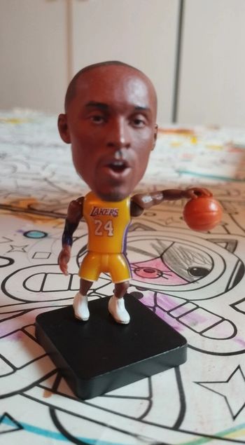 Petite figurine basketball NBA neuve Kobe Bryant los Angeles Lakers