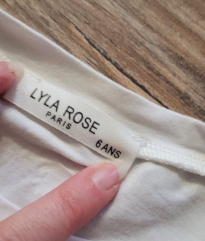 Tee-shirt dentelle - photo numéro 2