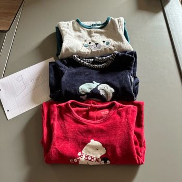 Lot  de 3 pyjama en velours ouverture dans le dos