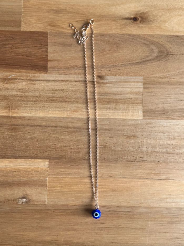 Collier avec pendentif