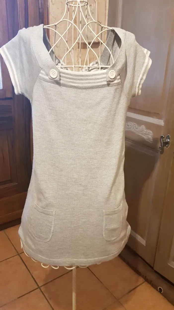 Tshirt gris manches courtes