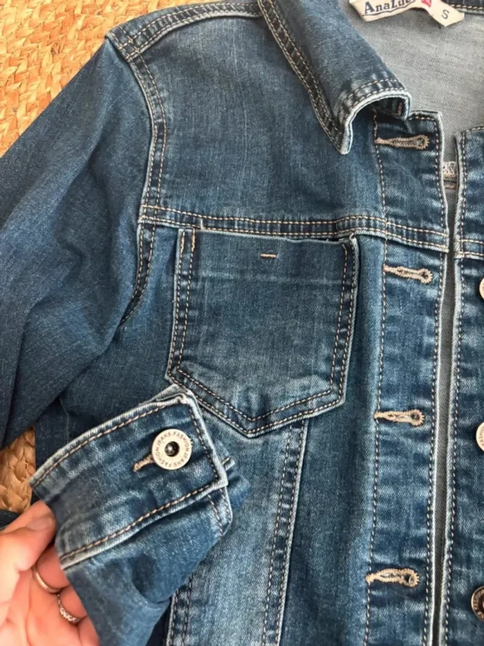 Veste en jean cintrée – taille S - photo numéro 6